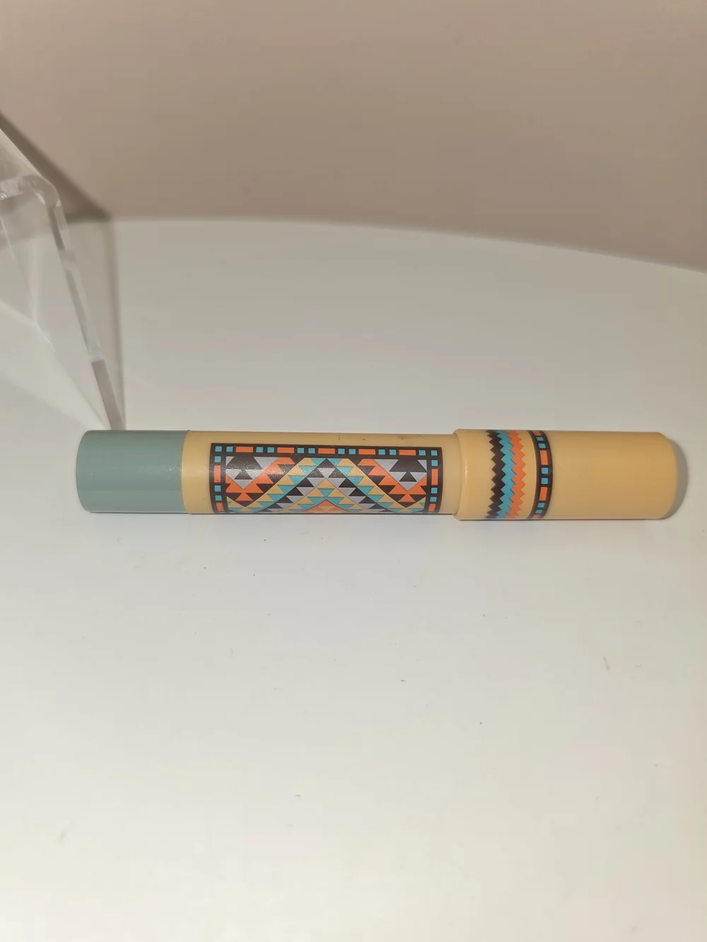 LIMITED EDITION MAC VIBE TRIBE PATENT POLISH LIP PENCIL- 
